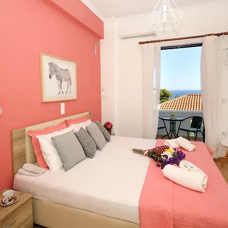 Yiannis Apartment *