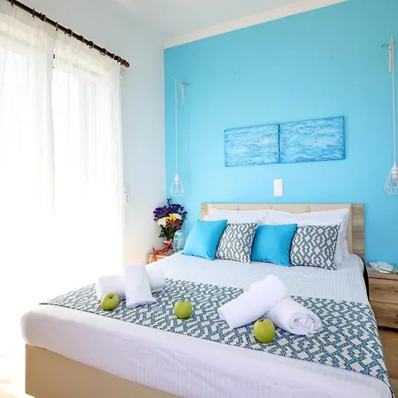 Yiannis Apartment *